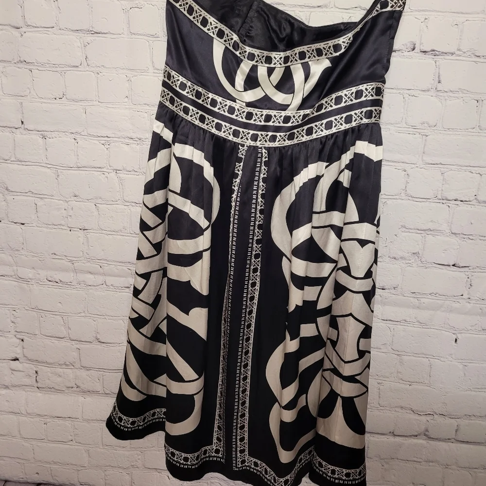 White House Black Market Strapless Silk‎ Dress Size 2